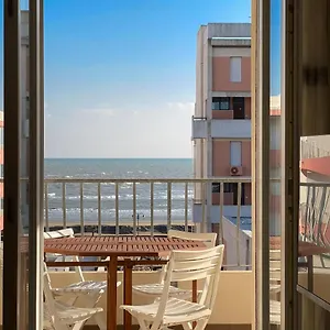 Nyaraló Saint Nicholas, Lido di Jesolo